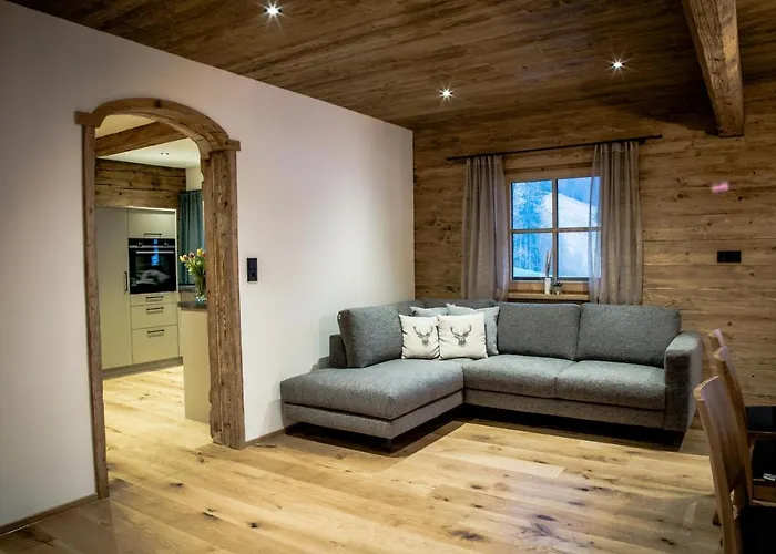 Muellner * תיירזה