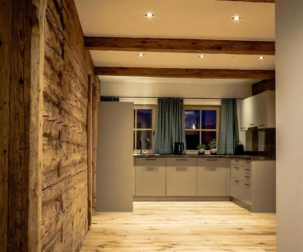 Muellner דירה תיירזה